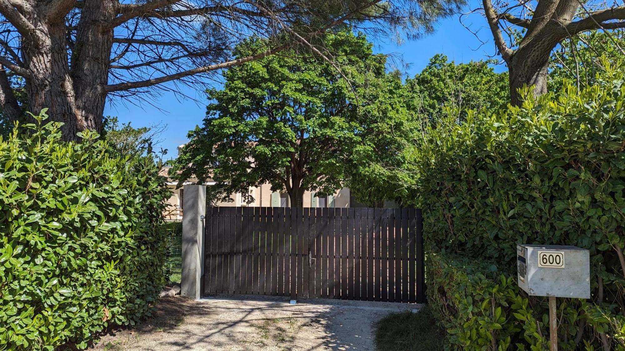 Rez-De-Jardin Independant Dans Ferme Maraichere Bio Avec Grand Jardin Privatif Clos Et Arbore Crest Exterior photo